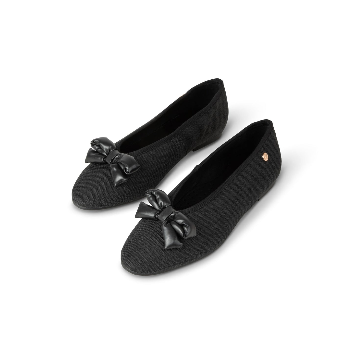 Black Bow Flat