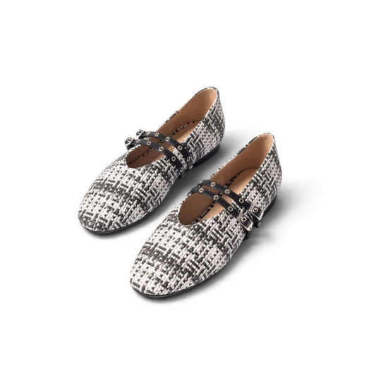 Black White Woven